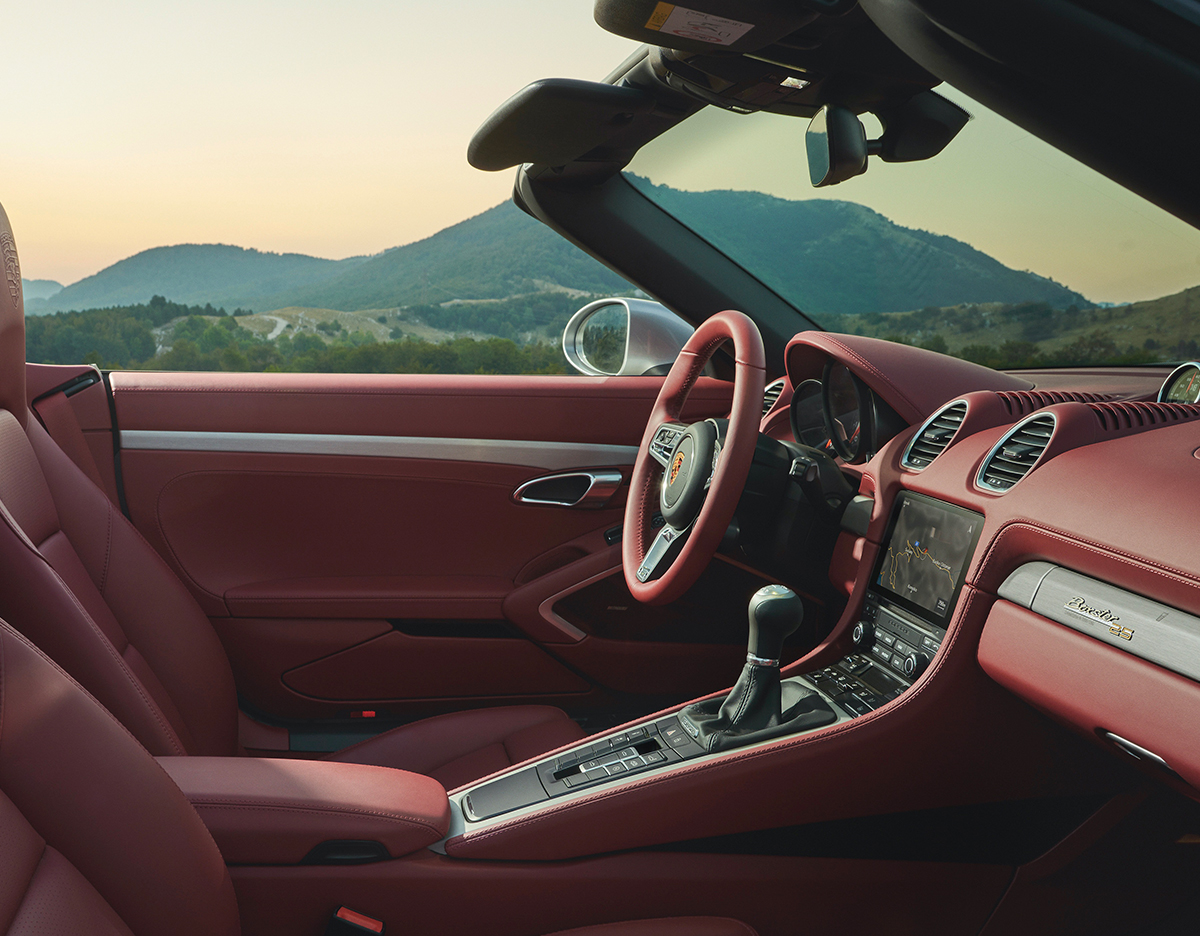 porsche2.jpg