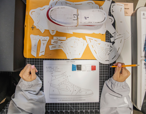 Sneakers-crafted-by-your-own-hands-Metcha-3.png